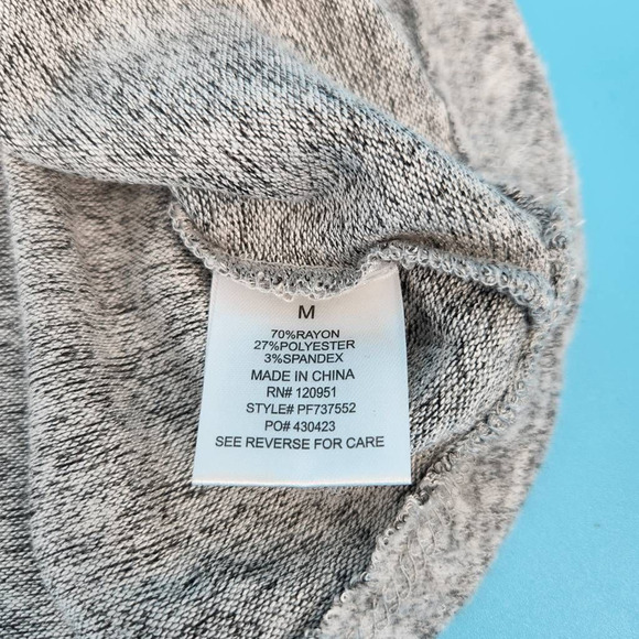 Pink Rose Womens Pullover Sweater Gray Marled Long Sleeve Scoop Neck M - Picture 8 of 8